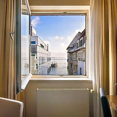 Hotel Western Goldenes Rad 3*
