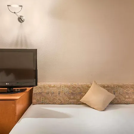 Western Goldenes Rad 3* Friedrichshafen