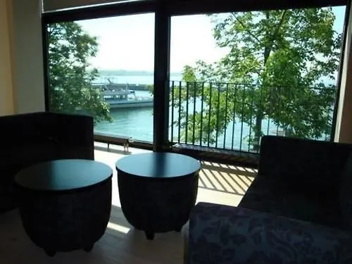 Western Goldenes Rad ホテル