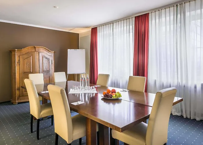 Western Goldenes Rad ホテル 3*