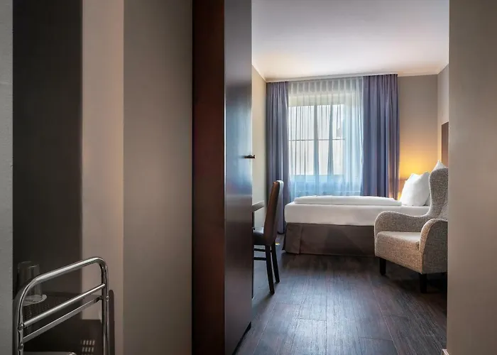 ホテル Western Goldenes Rad 3*