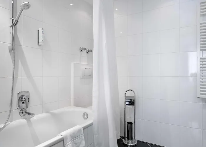 ホテル Western Goldenes Rad フリードリヒスハーフェン