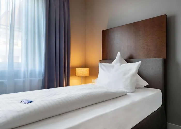 Western Goldenes Rad ホテル フリードリヒスハーフェン